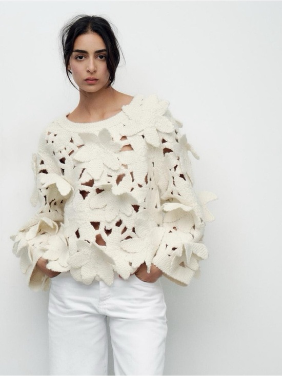 Zara Sweaters - Zara Ivory 3D Textured Floral Openwork Crewneck Sweater size Medium NWT